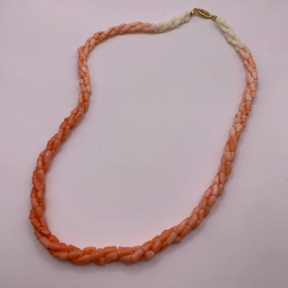 Vintage Angel Skin Coral Twisted Multistrand necklace - Picture 3 of 6